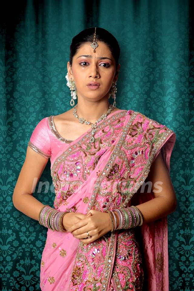 Sandhya (5th sister - youngest) played by Sriti Jha