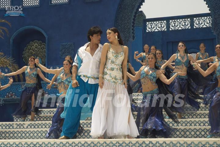 Shahrukh and Kareena in marjani song