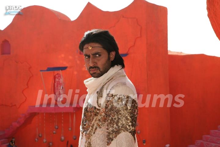 Abhishek looking angry