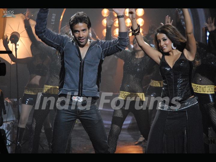 Tusshar and Raima enjoying dance