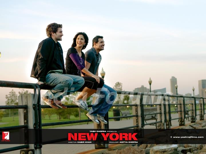 John Abraham,Katrina Kaif and Neil Nitin Mukesh sitting on a  railing