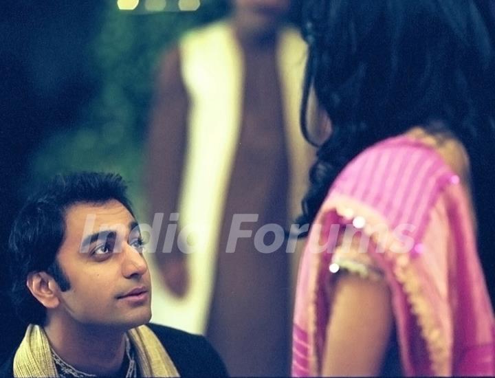 Anubhav Anand proposing Nandana Sen