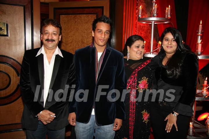 Baba Siddique's son Zeeshan's birthday bash at Taj Land's End