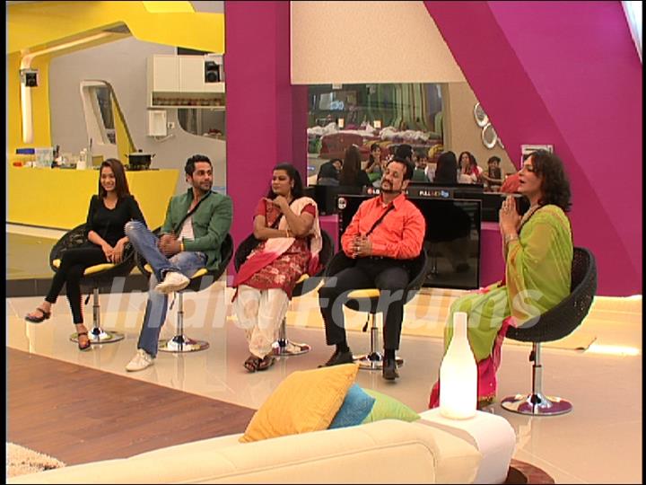 Begum's chat show in tv show Bigg Boss 4