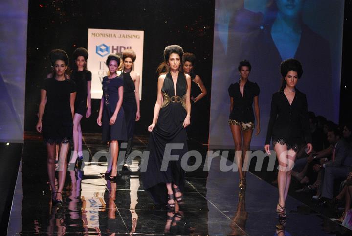 Models showcasing on ramp for Monisha Jaisingh on day 1 of HDIL