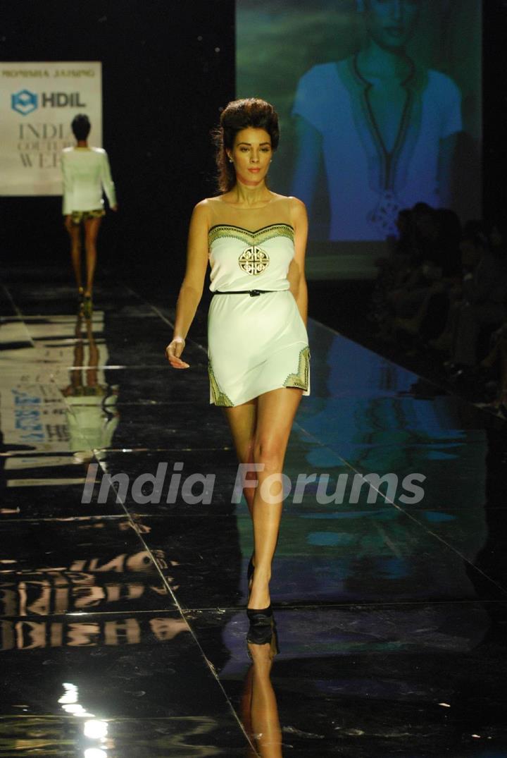 Model showcasing on ramp for Monisha Jaisingh on day 1 of HDIL