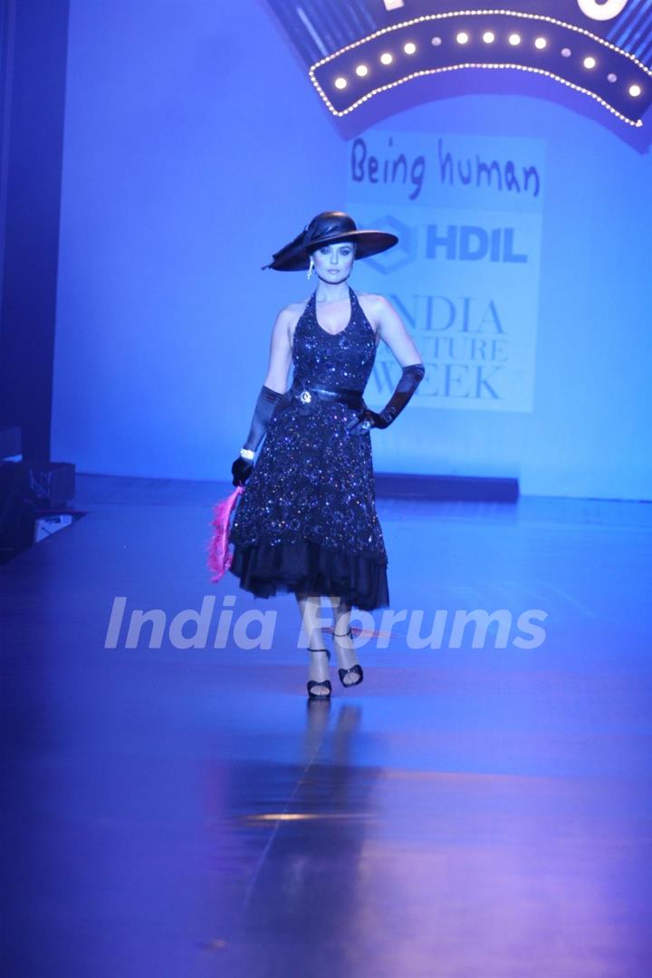 Preity Zinta in Being Human show at HDIL India Couture Week 2010