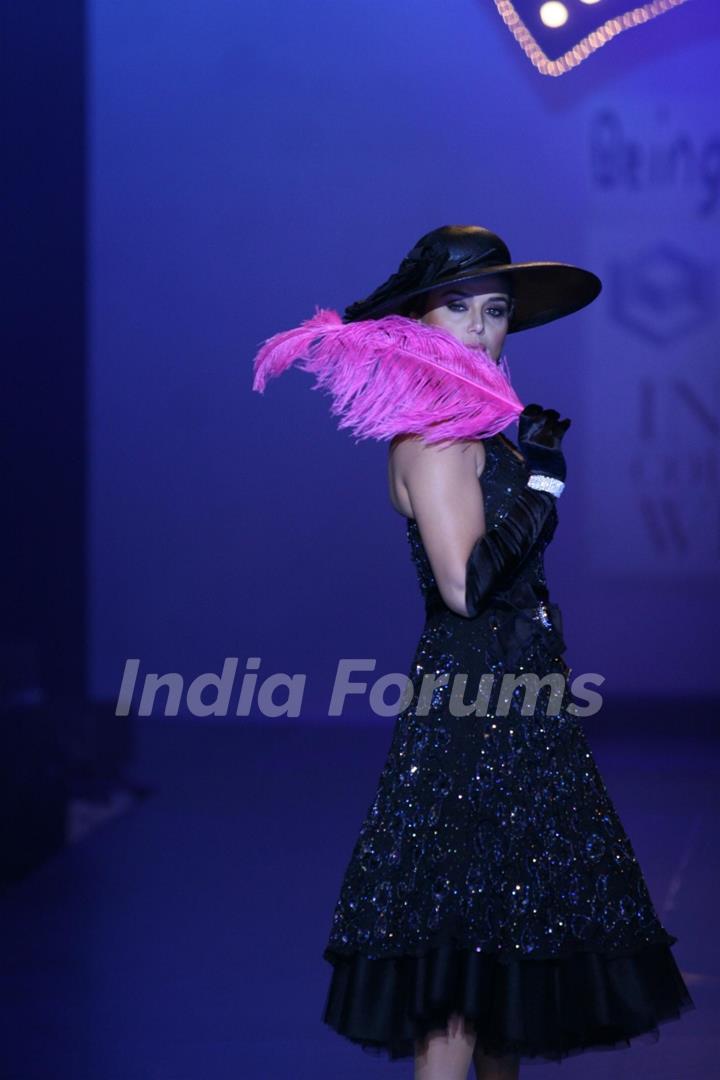 Preity Zinta in Being Human show at HDIL India Couture Week 2010