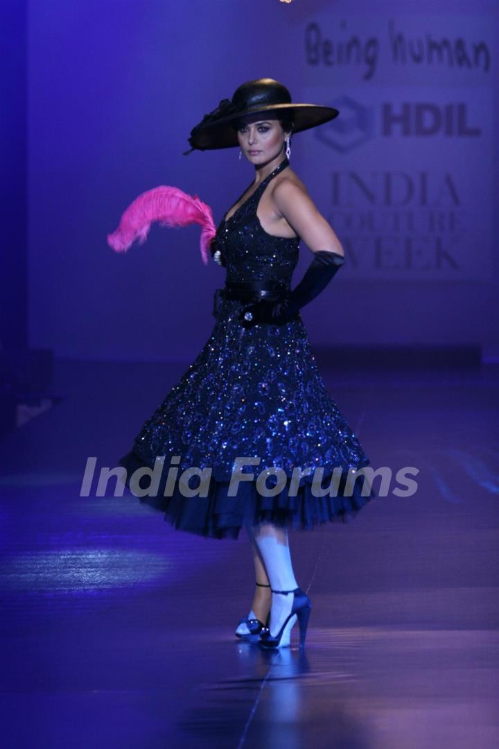 Preity Zinta in Being Human show at HDIL India Couture Week 2010