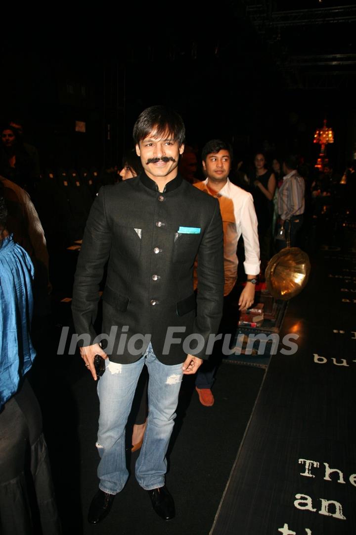 Vivek Oberoi at HDIL India Couture Week 2010 – Day 5