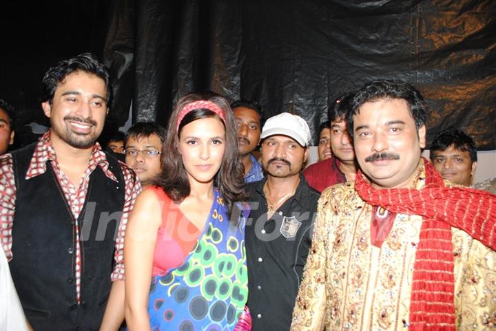 Neha Dhupia & Rannvijay at Navratri Dandiya 2010 in Borivali