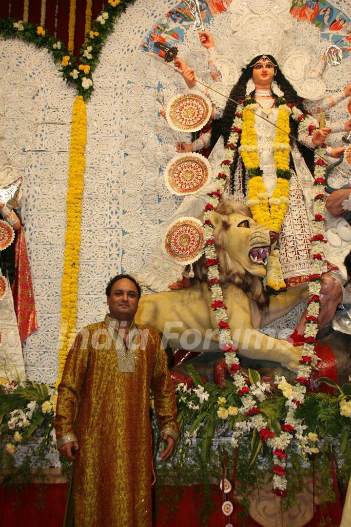 Durga puja at Santacruz