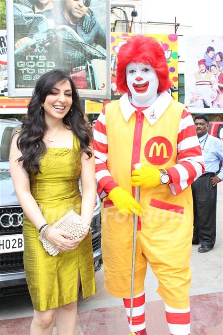 Pakhi at McDonalds to promote Jhoothi Hi Sahi at Andheri, Mumbai