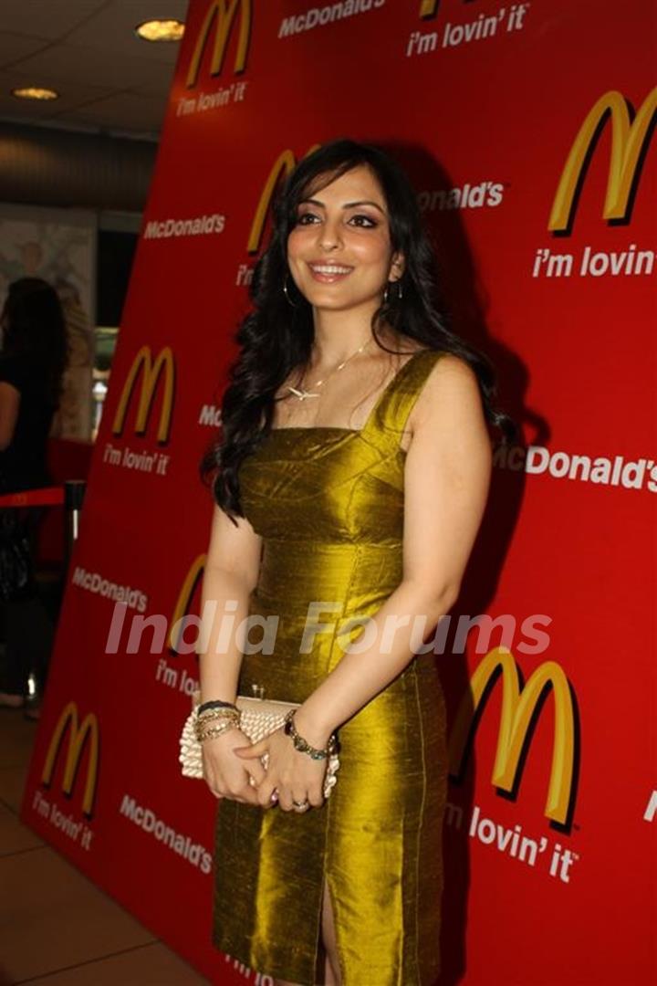 Pakhi at McDonalds to promote Jhoothi Hi Sahi at Andheri, Mumbai