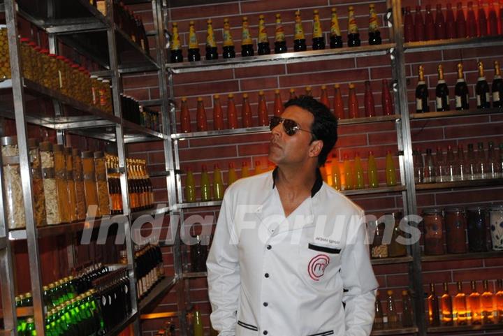 Akshay Kumar on the set of Amul Master Chef India