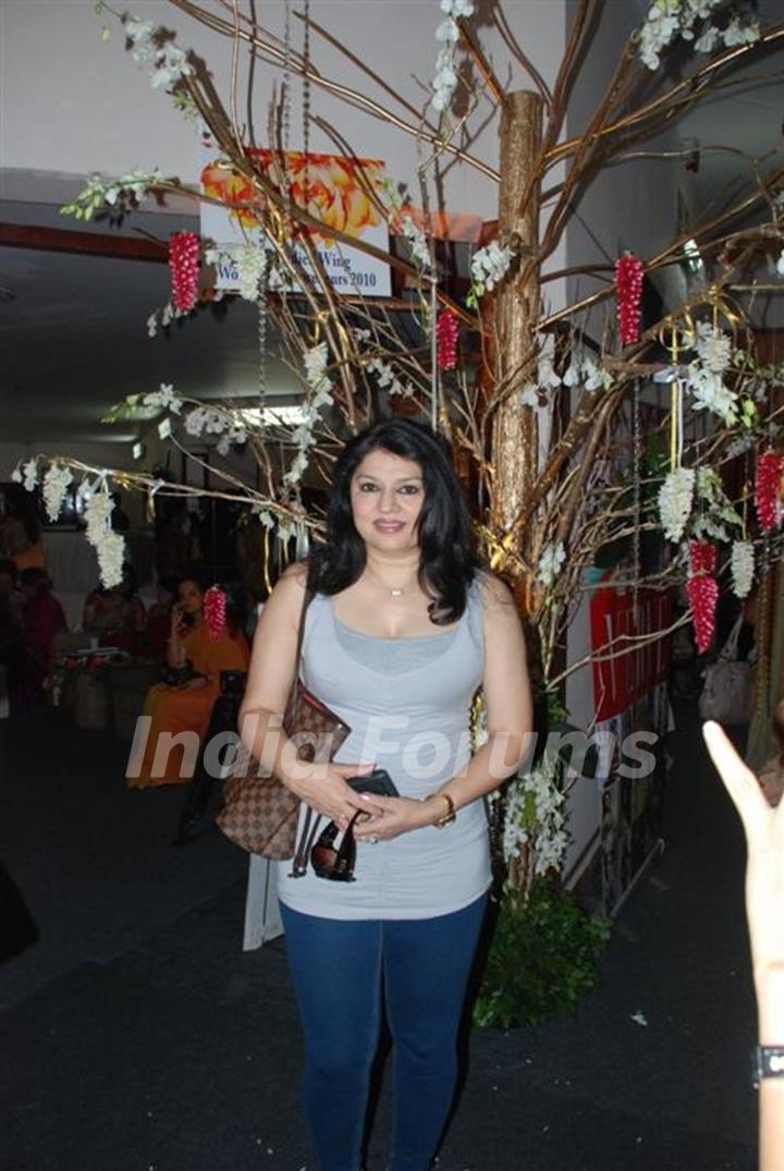Kiran Juneja at IMC Ladies Diwali Exhibition