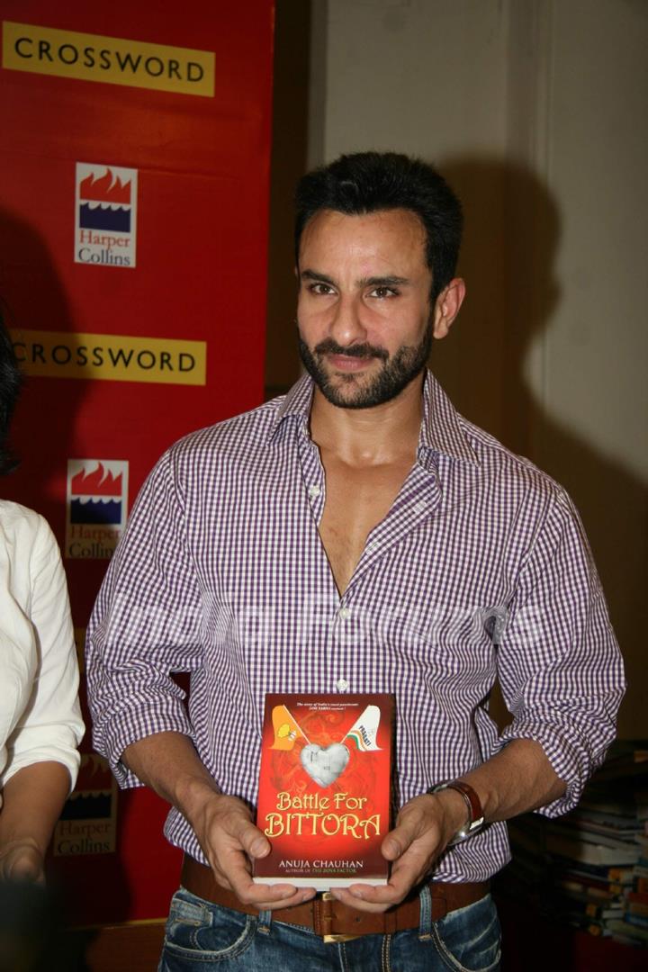 Saif Ali Khan launches Anuja Chauhan's Book at Crossword