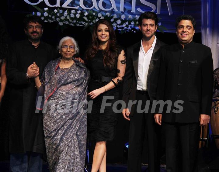 Hrithik, Sanjay Bhansali and Aishwarya at Music release of 'Guzaarish' at Yash Raj Studio, Mumbai