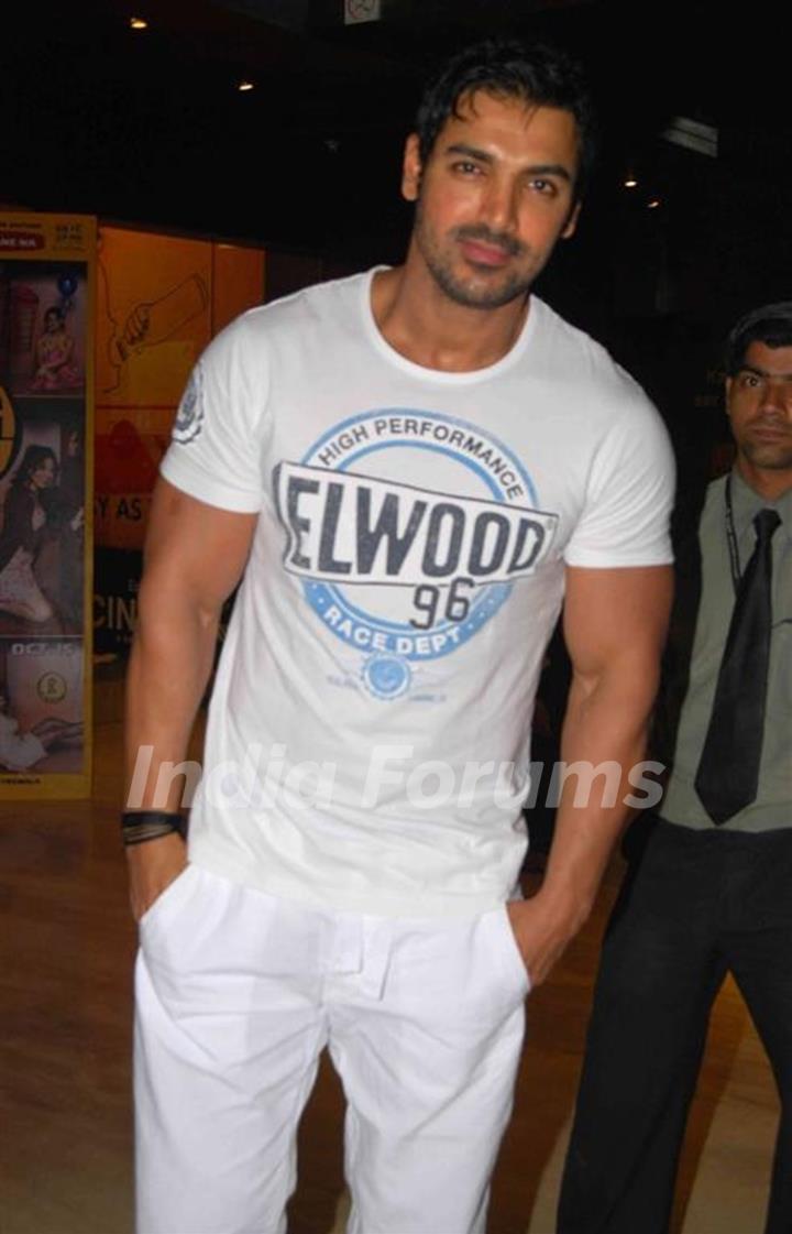 John Abraham at Jhootha Hi Sahi Special Screening at Cinemax, Mumbai