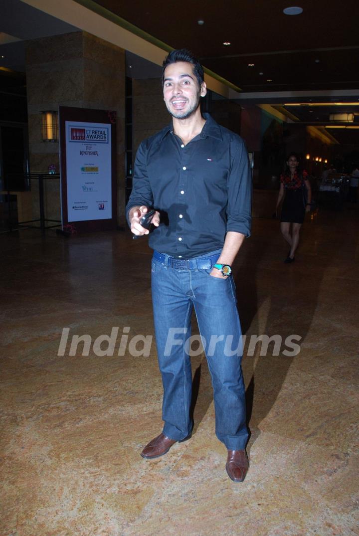 Dino Morea at ET Retail awards 2010