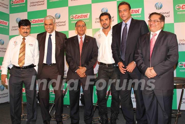 John Abraham and Ravi Shastri at Castrol-ICC World Cup Event at Mumbai