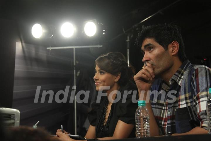 Bipasha Basu and Manish Malhotra at Vero Moda model auditions