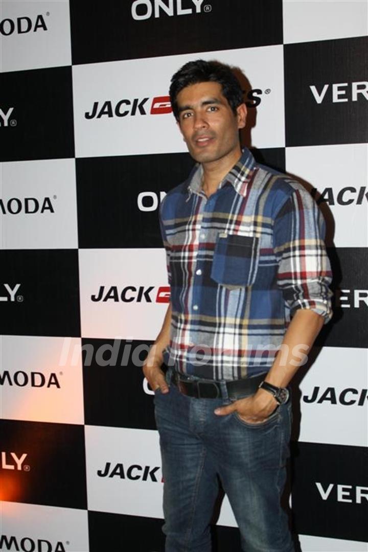 Manish Malhotra at Vero Moda model auditions