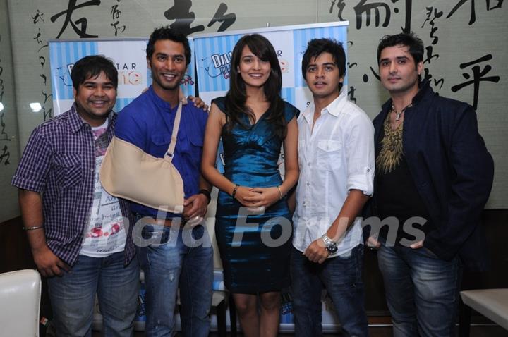 Prasad,Shehbaz, Neha, Karan, Pankit in Star One's Dill Mill Gayye party at Vie Lounge