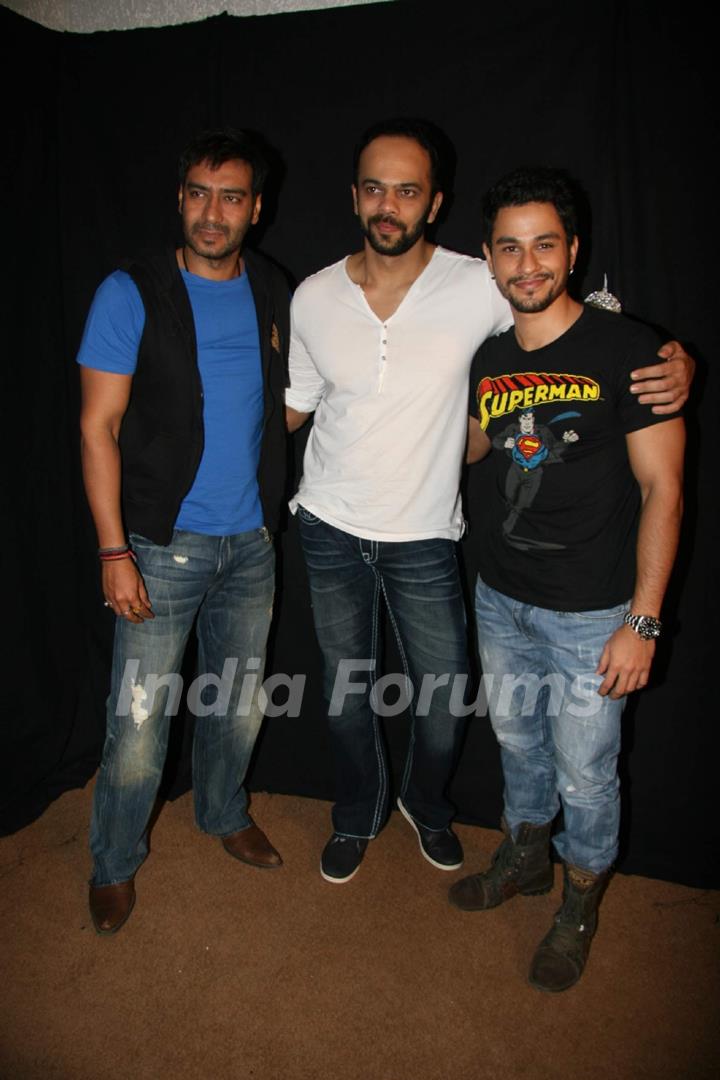 Golmaal 3 stars Ajay Devgan, Rohit Shetty and Kunal Khemu on the sets of KBC