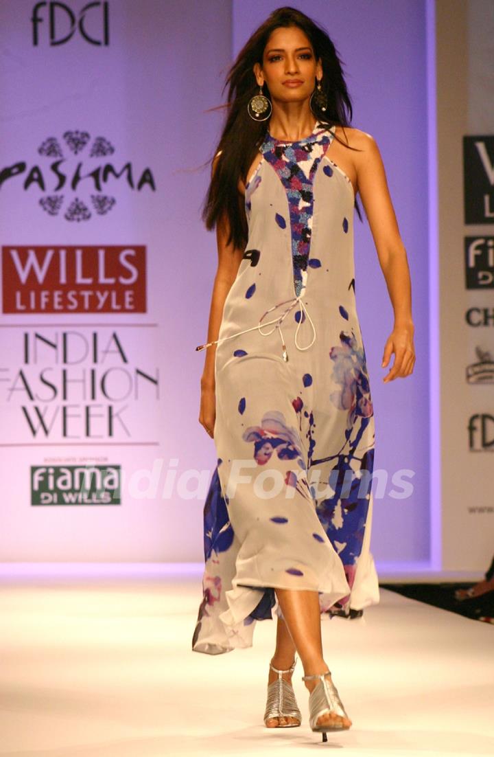 A model showcasing a designer Pashma's creation at the Wills Lifestyle India Fashion Week-Spring summer 2011, in New Delhi on Tuesday 26 Oct 2010