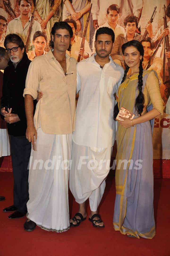 Amitabh, Abhishek and Deepika  at Audio release of 'Khelein Hum Jee Jaan Sey'