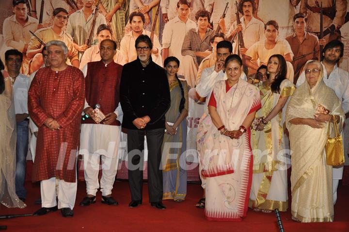 Big B unveils Abhishek Bachchan-Deepika Padukone starrer KHJJS music album at Powai