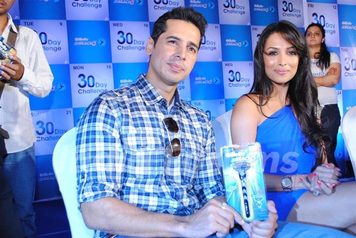 Malaika Arora Khan makes Dino and Ritwik shave at Gillete 30 day challenge event at Taj President