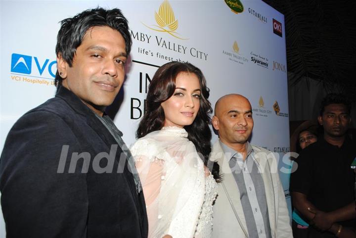 Dia Mirza walks the ramp for Rocky S at Aamby Valley Indian Bridal Week