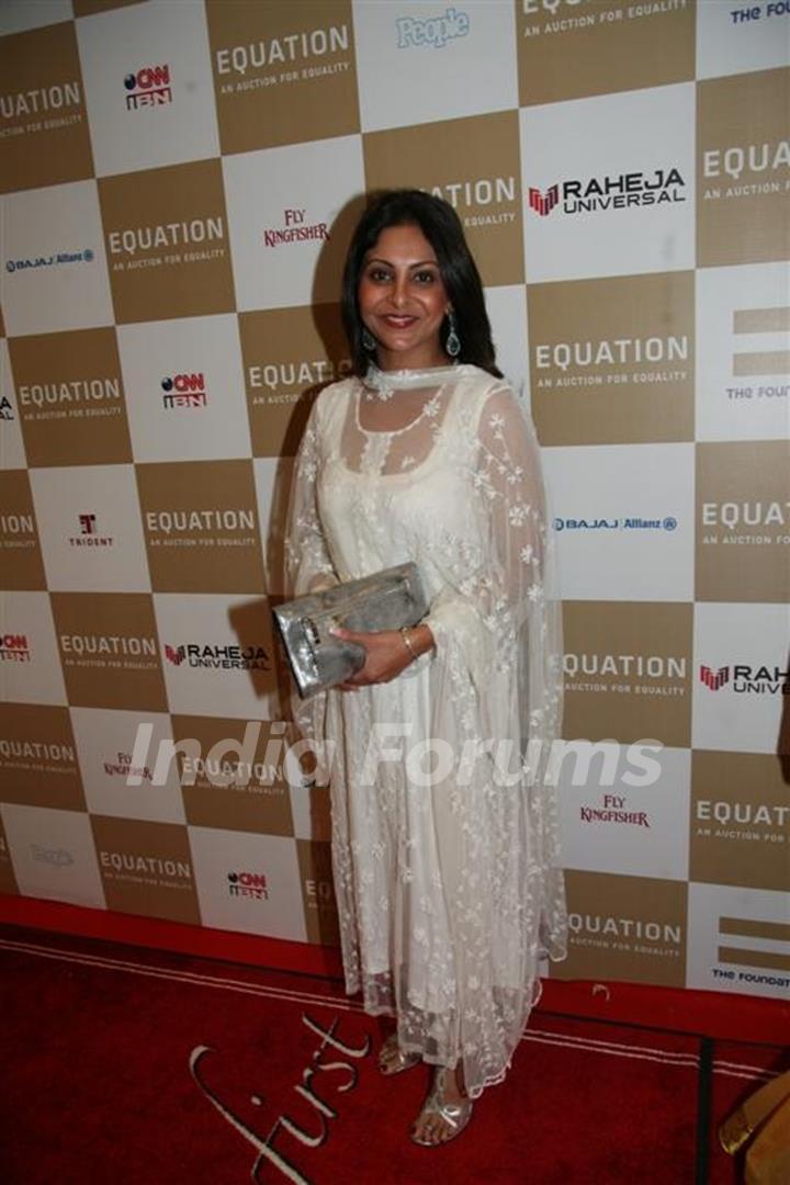 Shefali Chhaya at Rahul Bose sports auction at the Trident