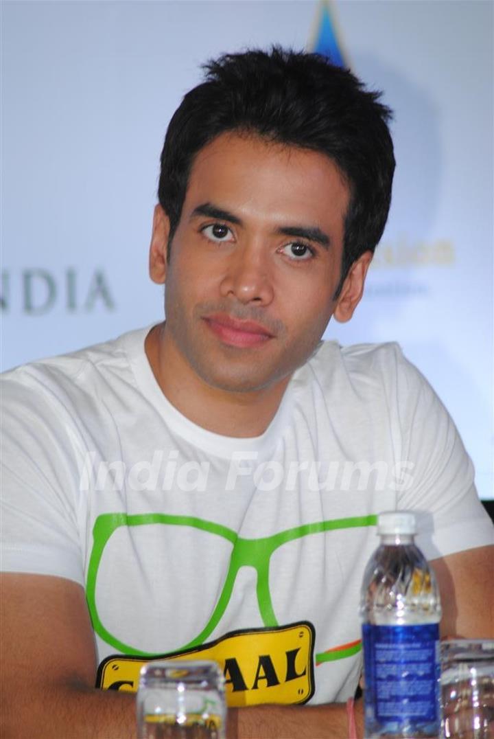 Tusshar Kapoor at Payal Gidwani's fitness book launch