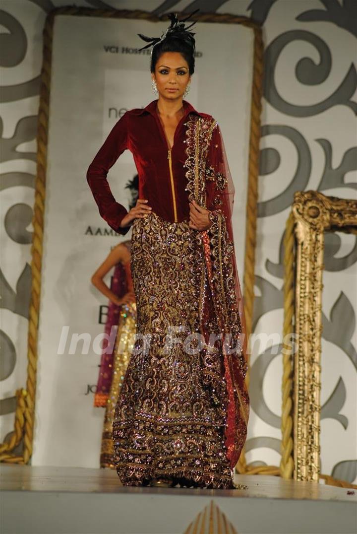 Model Walks for designers Neeta Lulla at Aamby Valley India Bridal Week day 2