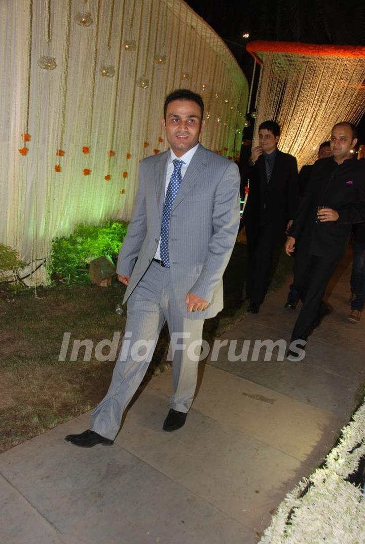 Virendra Sehwag at Vivek Oberoi's wedding reception at ITC Grand Maratha