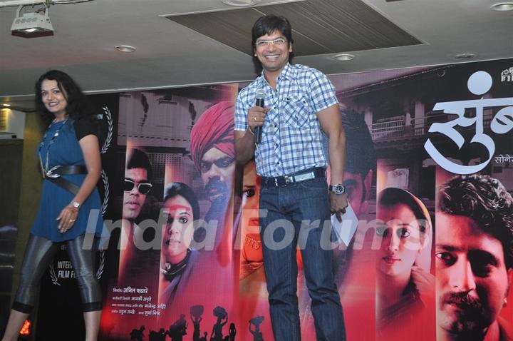 Shaan at the Music Launch of the Marathi film Sumbarn at the MIG Club