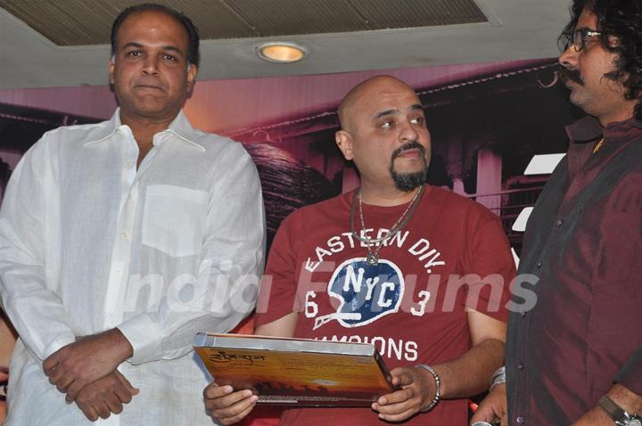 Ashutosh Gowariker at the Music Launch of the Marathi film Sumbarn at the MIG Club