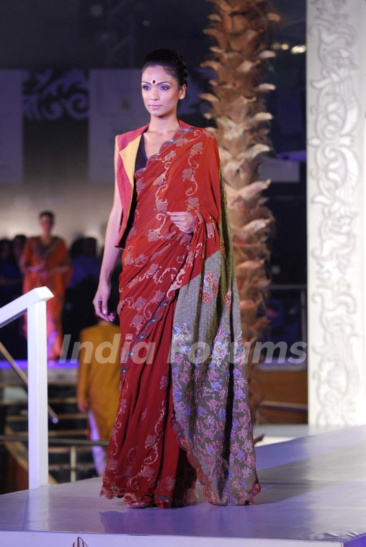 Model Walks for fashion designer Abhishek Dutta at Aamby Valley Indian Bridal Week day 4