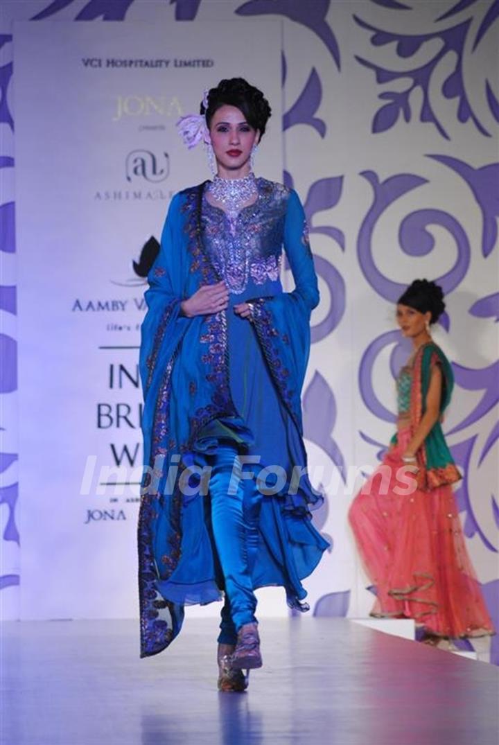 Model Walks at Aamby Valley Indian Bridal Week day 4