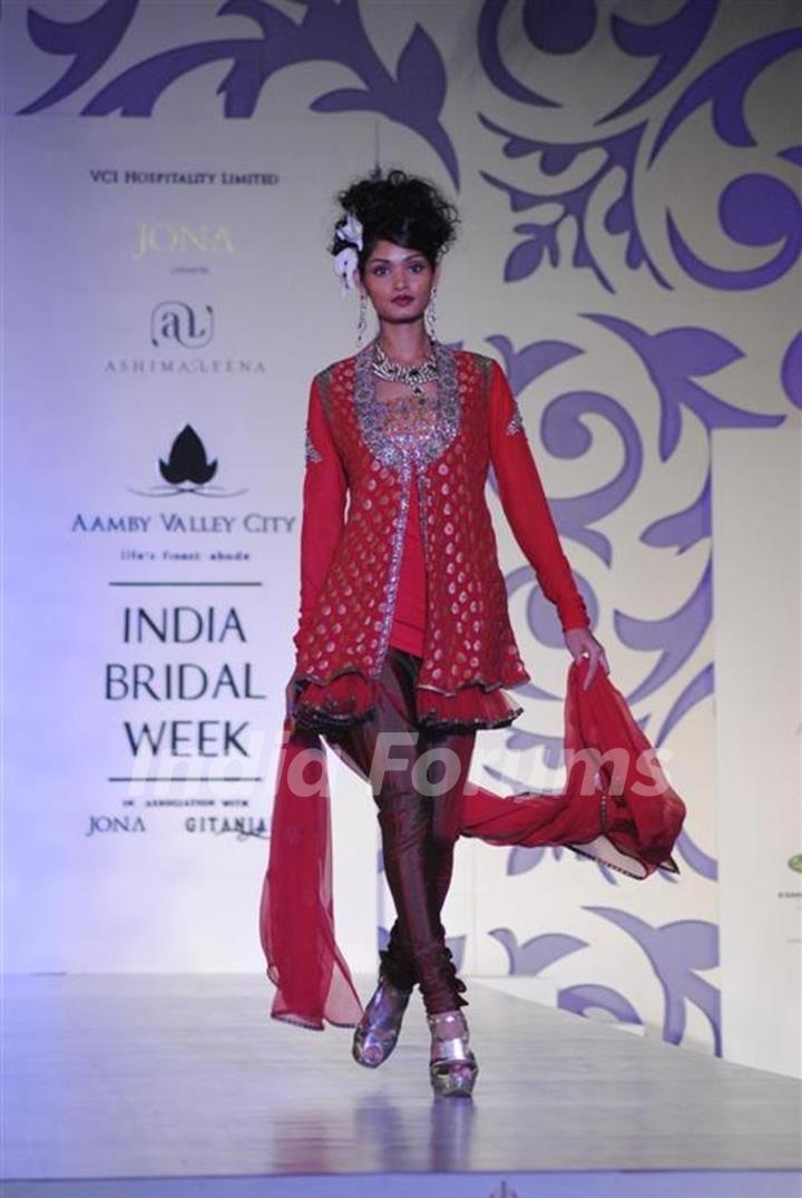 Model Walks at Aamby Valley Indian Bridal Week day 4