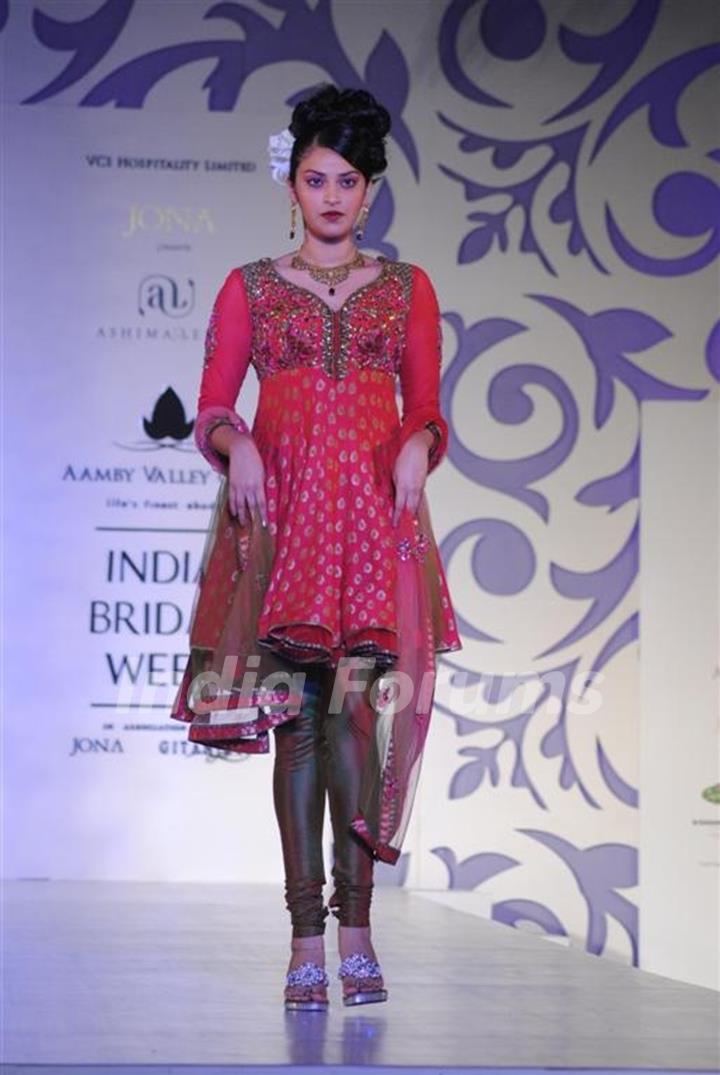 Model Walks at Aamby Valley Indian Bridal Week day 4