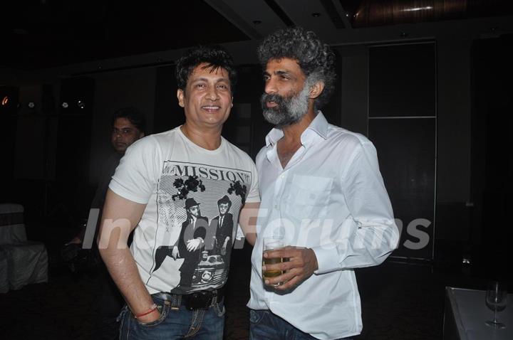 Makrand Deshpande and Shekhar Suman at Music release of 'Shahrukh Bola Khoobsurat Hai Tu'