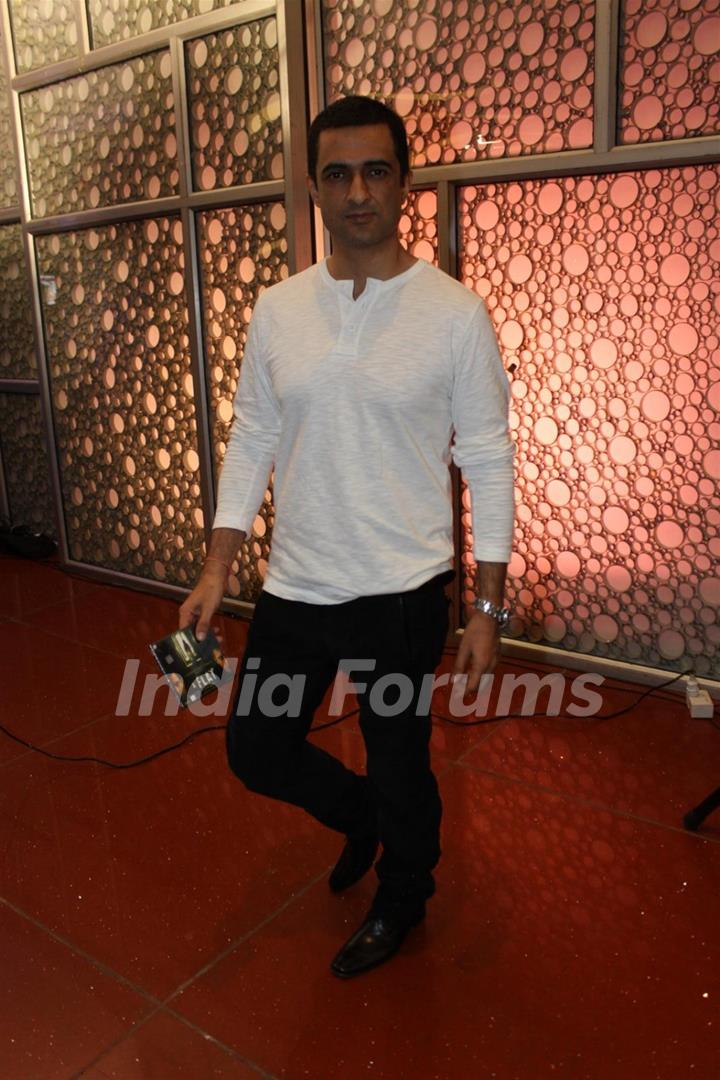 Sanjay Suri at Music launch of 'A Flat'