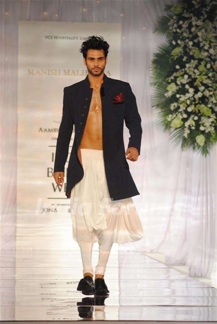 Model Walks for fashion designer Manish Malhotra at Aamby Valley Indian Bridal Week day 5