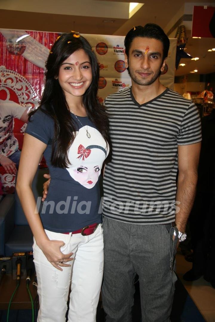 Anushka Sharma and Ranveer Singh at Music launch of Movie Band Baaja Baaraat at Reliance Trends