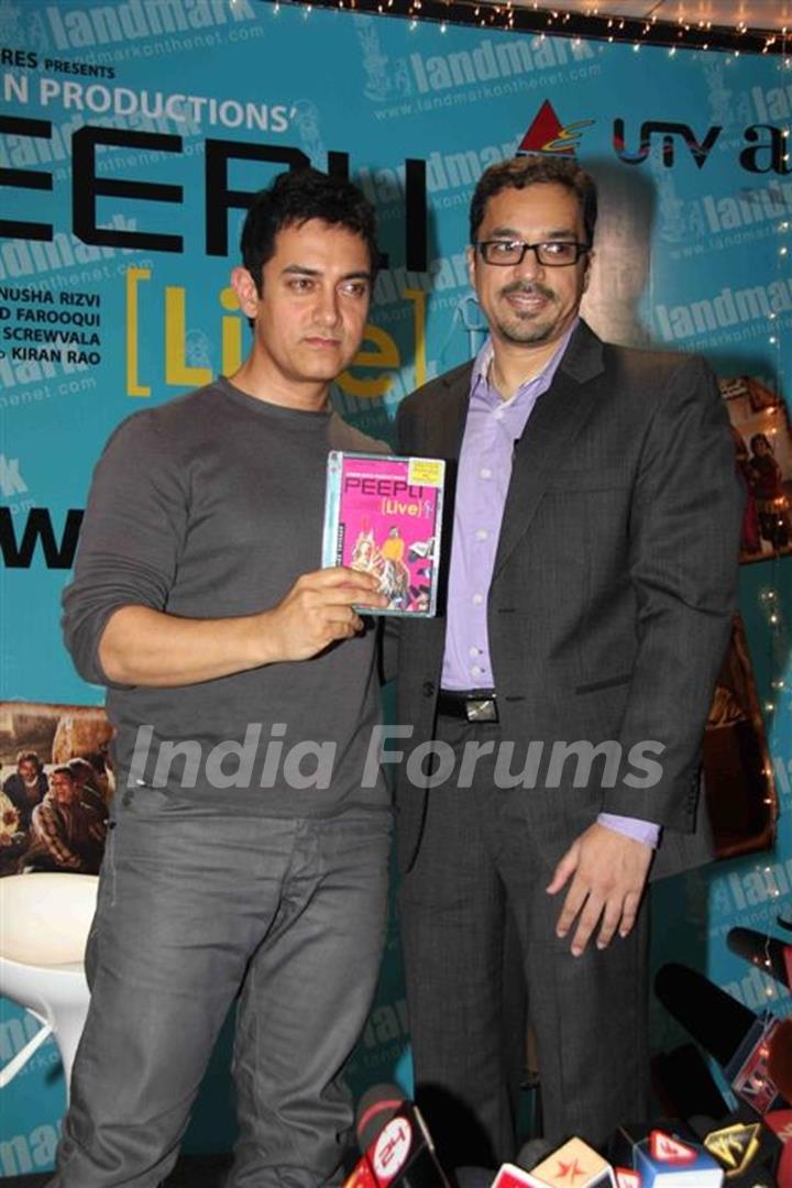 Aamir Khan at PEEPLI [Live] DVD launch at Palladium