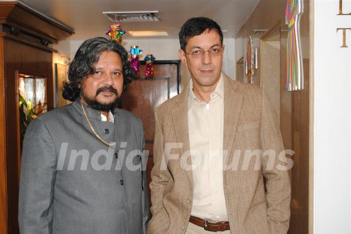 Amol Gupte and Rajat Kapoor at Phas Gaye Re Obama music launch